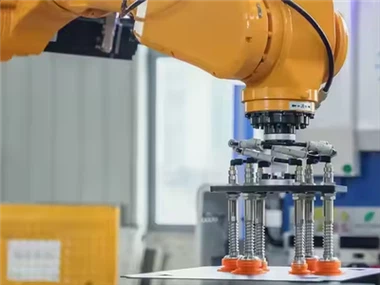 Permohonan Stamping Segerak Sabuk dalam Automasi Perindustrian
